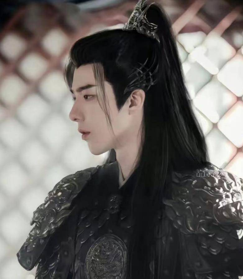 同样扮古装"半束发",有人一眼万年,有人却不忍直视,差距大_发型