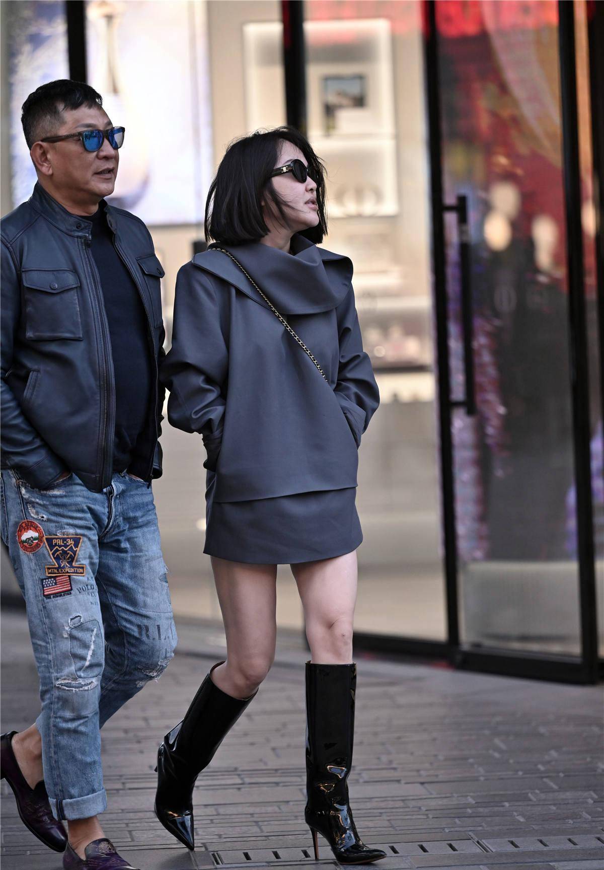 冬季搭配长靴逛街还是选择高跟款式特别是细跟更显瘦