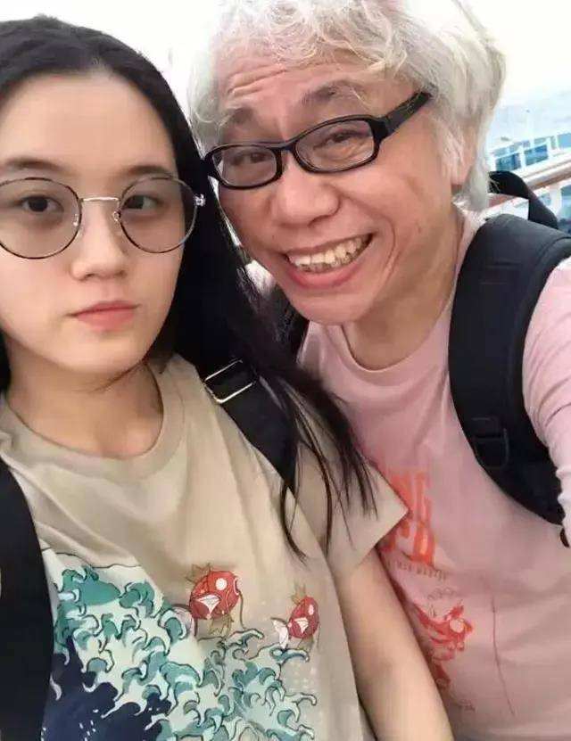 26岁林靖恩继承老公千万遗产,给少女们开了一个特别不好的头_李坤城