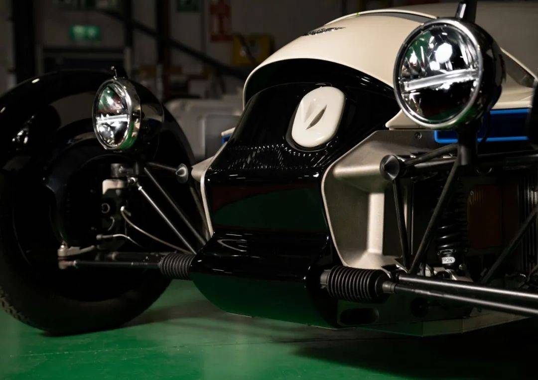 最传统的摩根三轮车,开始电动化_搜狐汽车_搜狐网