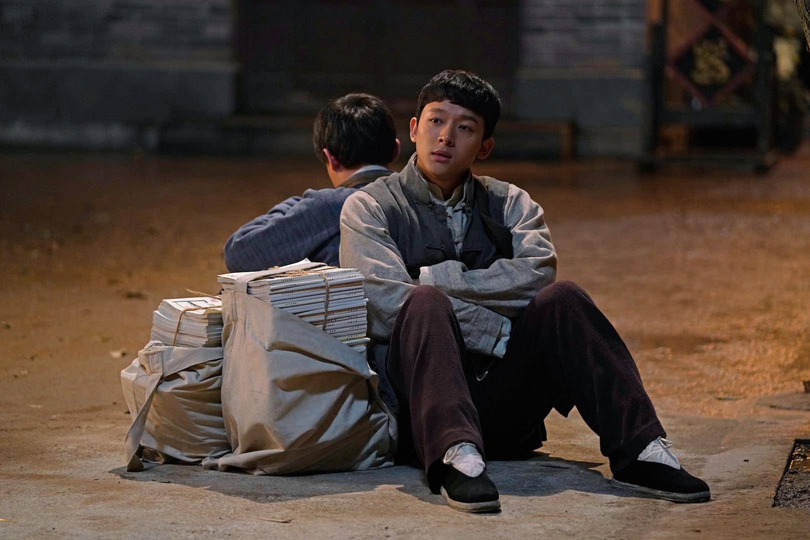 眼神清澈含情,声音温柔有磁性,湖北果然盛产国风美男_王凯_袁弘_胡歌