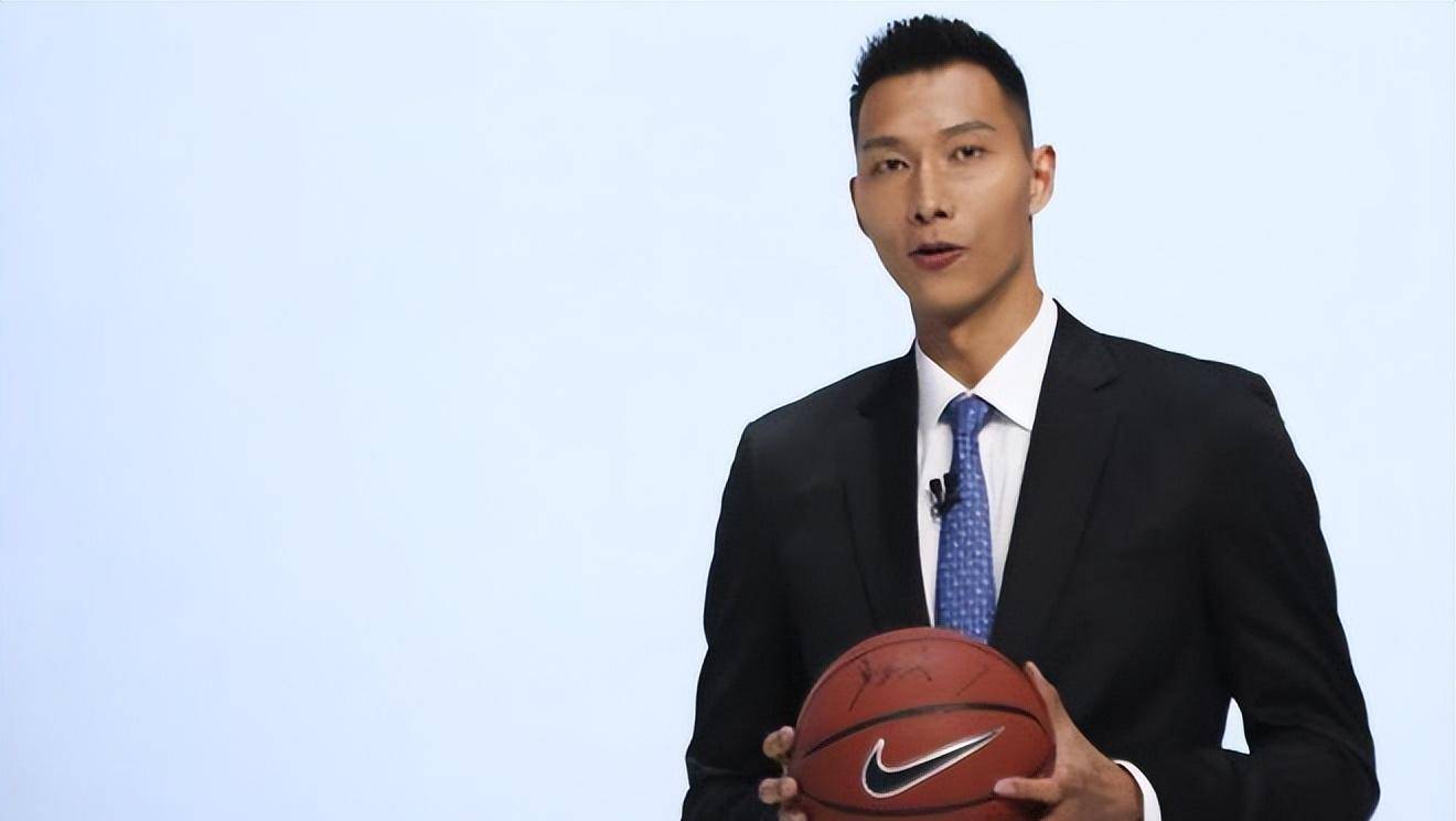 与前女友分手,张镇麟向新欢求婚,阿联酋退役嘉宾曝光