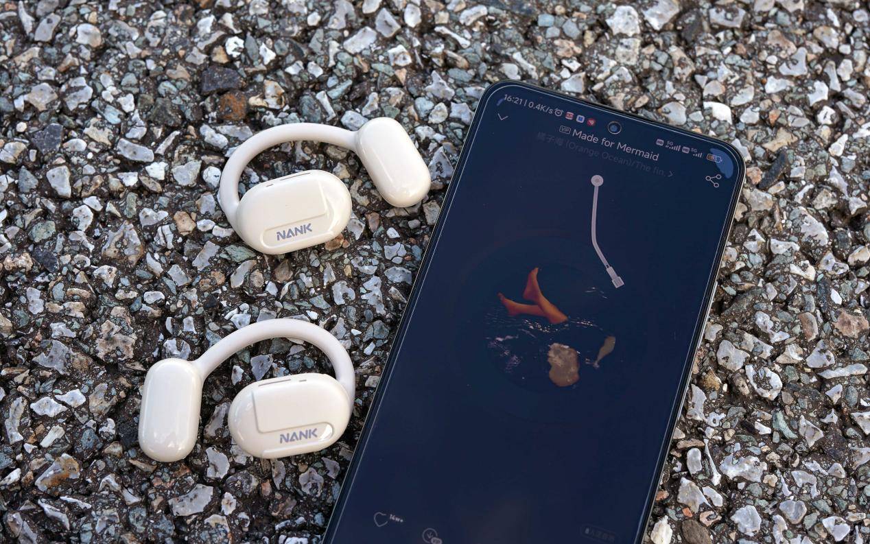 开放式耳机会不会漏音严重？开放式耳机测评推荐