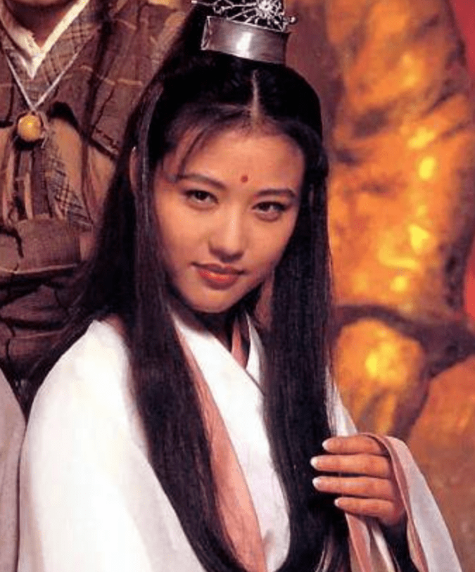 和梅艳芳演情侣,第一代"蛊神"周海媚年轻时有多绝_香港_电影_黄金时代