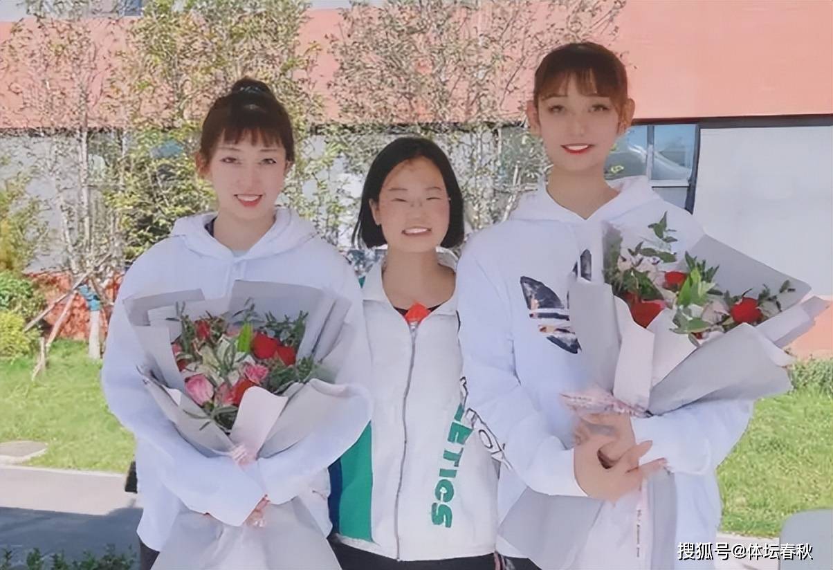 身高1米9的王佳筝不仅身体素质好,而且颜值也非常高,清秀的面容加上