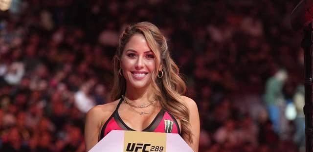 ufc女郎布兰妮帕尔默宣布退役,放下她的八角形女孩短裤_工作_作品