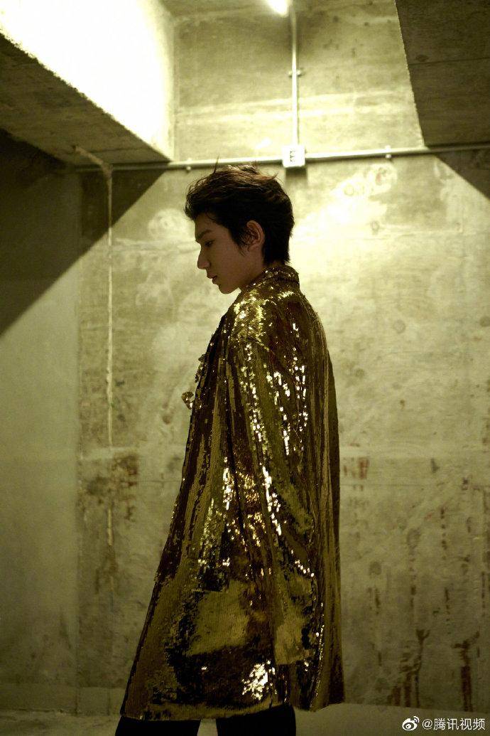 1图:赵露思 杨幂 杨紫 龚俊 王鹤棣 王一博 张艺兴 任嘉伦 蔡徐坤