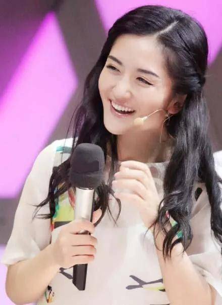 谢娜的野心有多大?为复出狂减20斤力证决心_李小冉_张杰_因为