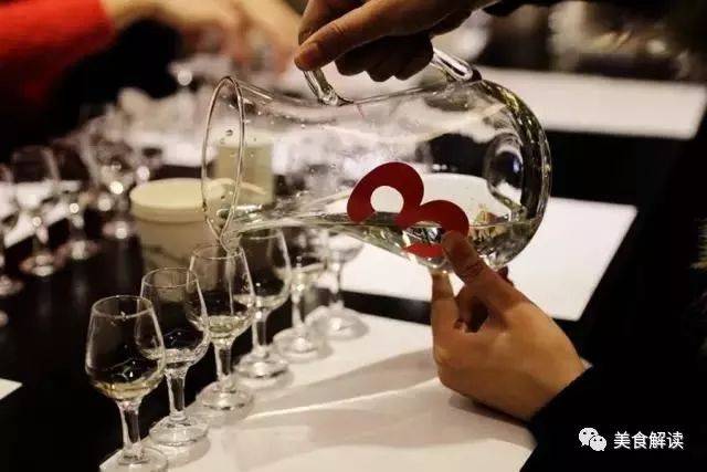 如何全面地认识纯粮酒、酒精酒？