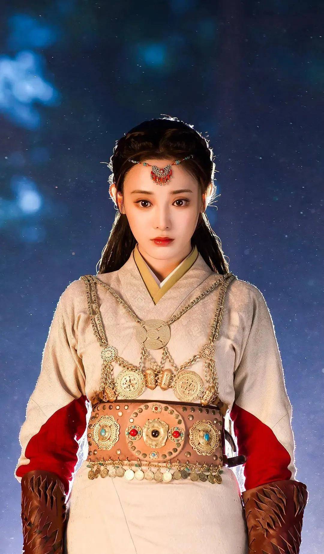 《画眉》彭小苒:主持人出身,凭《东宫》出圈,33岁演技堪忧还被嘲整容