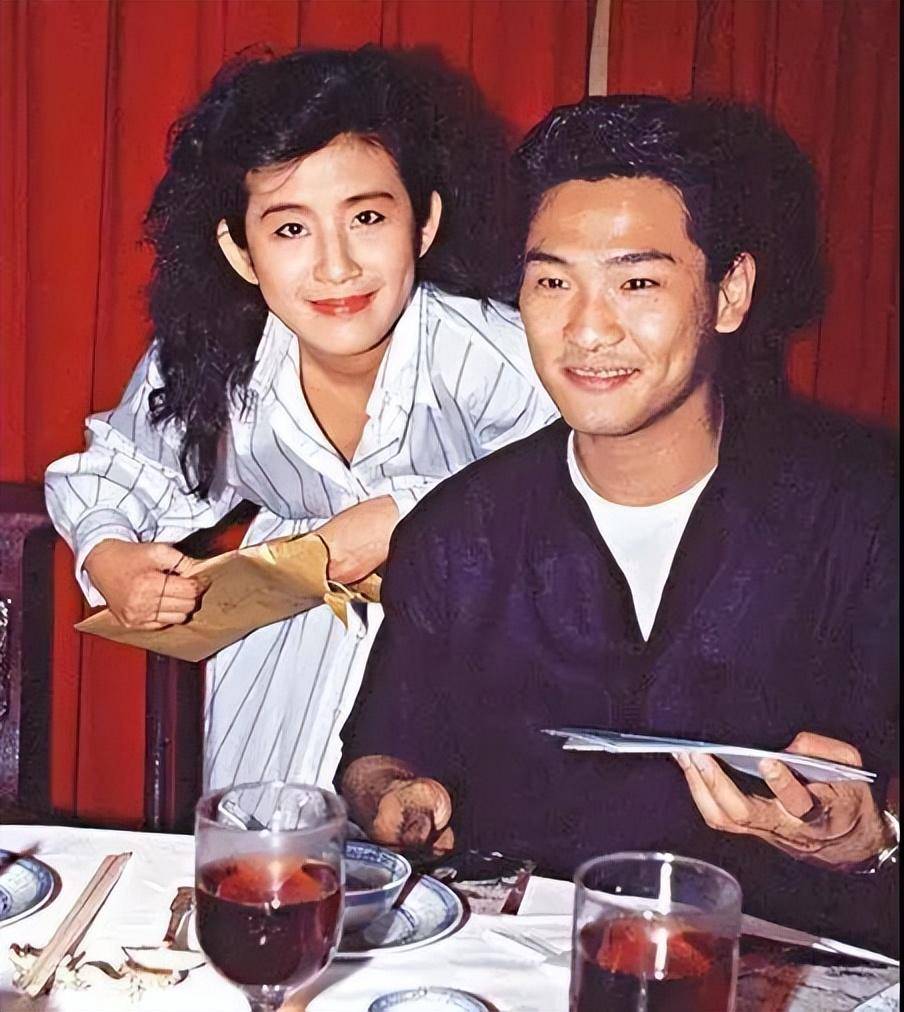 迪丽热巴怀孕?盘点未婚生子的女明星_吴君如_吴佩慈_张碧