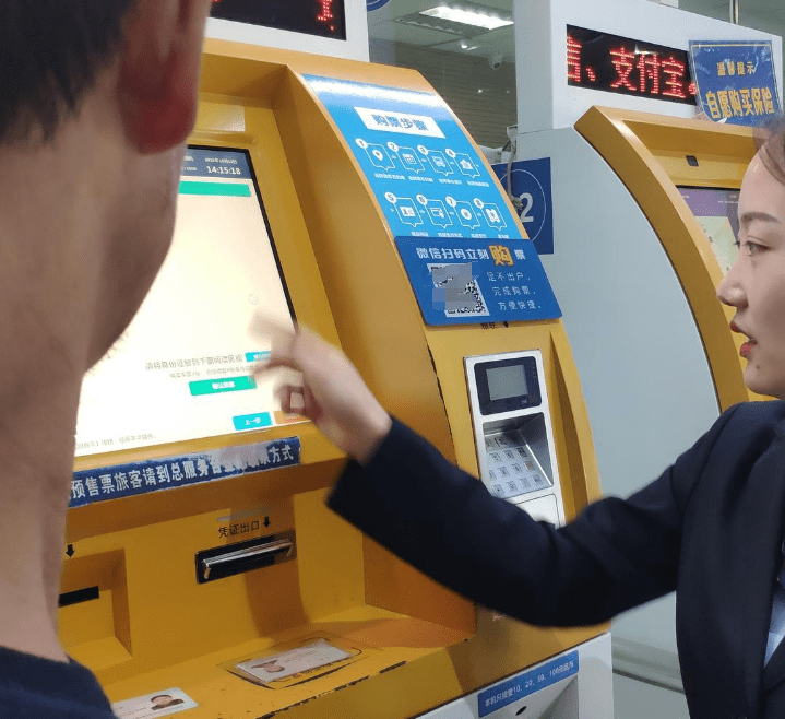 为什么宁愿坐24小时的火车，也不坐几小时高铁？内行人透露实情(图2)