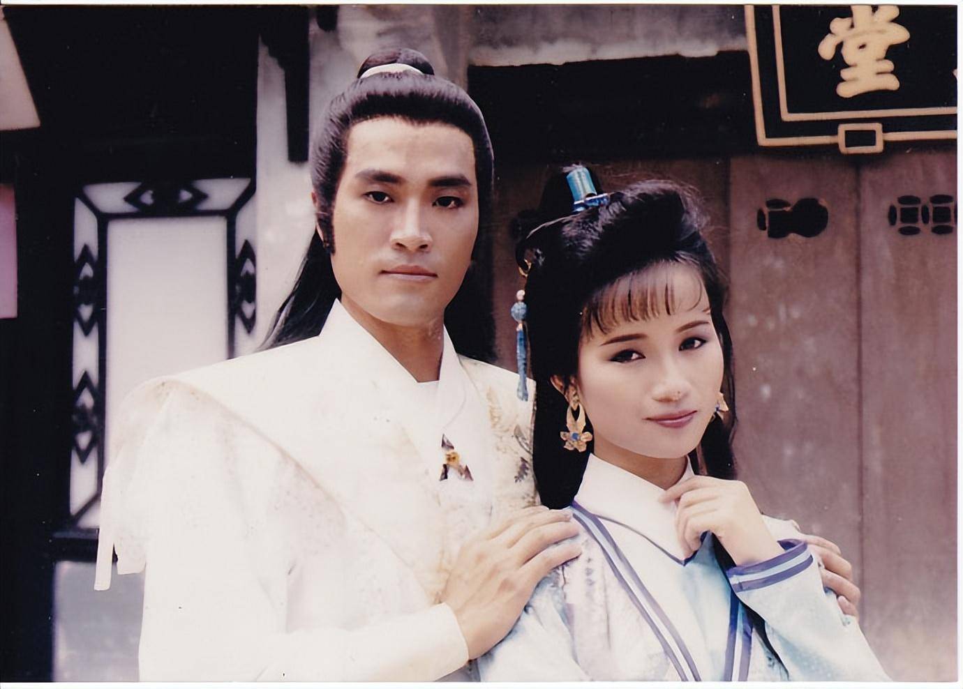 与老公被喻"女子与野兽",今夫妻甜蜜,身材不走样_嘉利_熊欣欣_发展