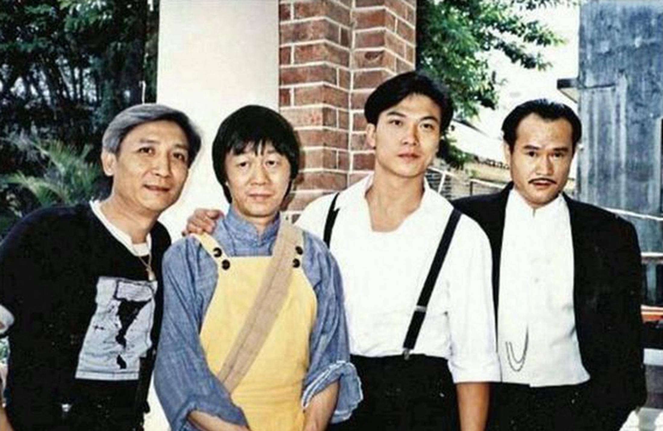 37年过去了,为什么《僵尸先生》依然经典,幕后大解析_刘观_黄鹰_电影