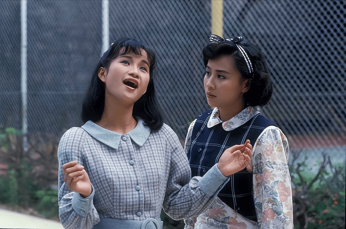 因长相姣好,蔡嘉利还担任过张学友《情已逝》音乐录影带中的女主角,那