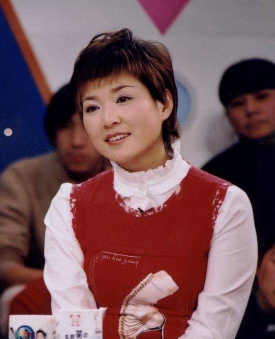 主持人李静:从央视裸辞,转身自己当老板,嫁给史可的前夫不后悔_生活