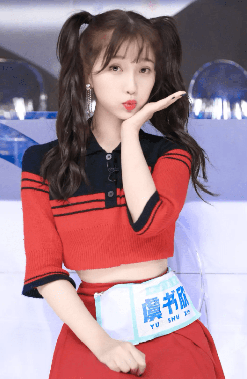 内娱女爱豆形象惊艳改造,这还上不了台面?_孔雪儿_美女_御姐