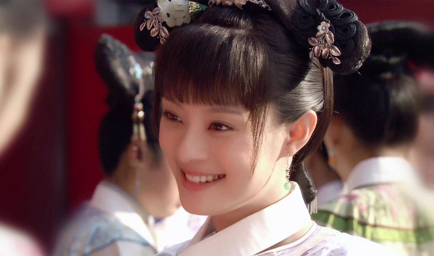 《安家》让孙俪又火了,19岁一夜成名,嫁给邓超,这一生太顺利了_甄嬛