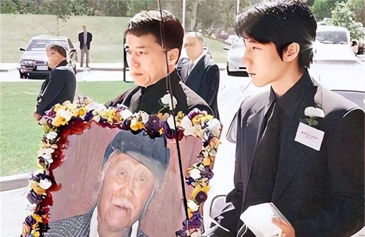 成龙同父异母的大哥,7岁遭遇父亲分手,73岁第一次见到明星弟弟_房道龙