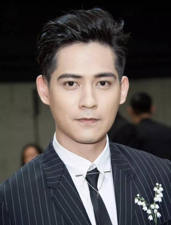 f4各有各的故事,有人卖房卖车,有人任由豪宅变废墟_朱孝天_言承旭