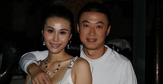 花一套别墅及百万,争议不断_张益宁_张雅晴_生活