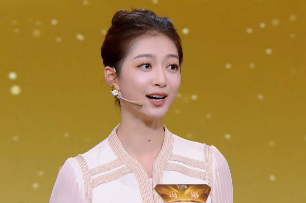 主持人大赛:冯琳在质疑中成长,获铜奖依旧收获满满,有望成央视门面