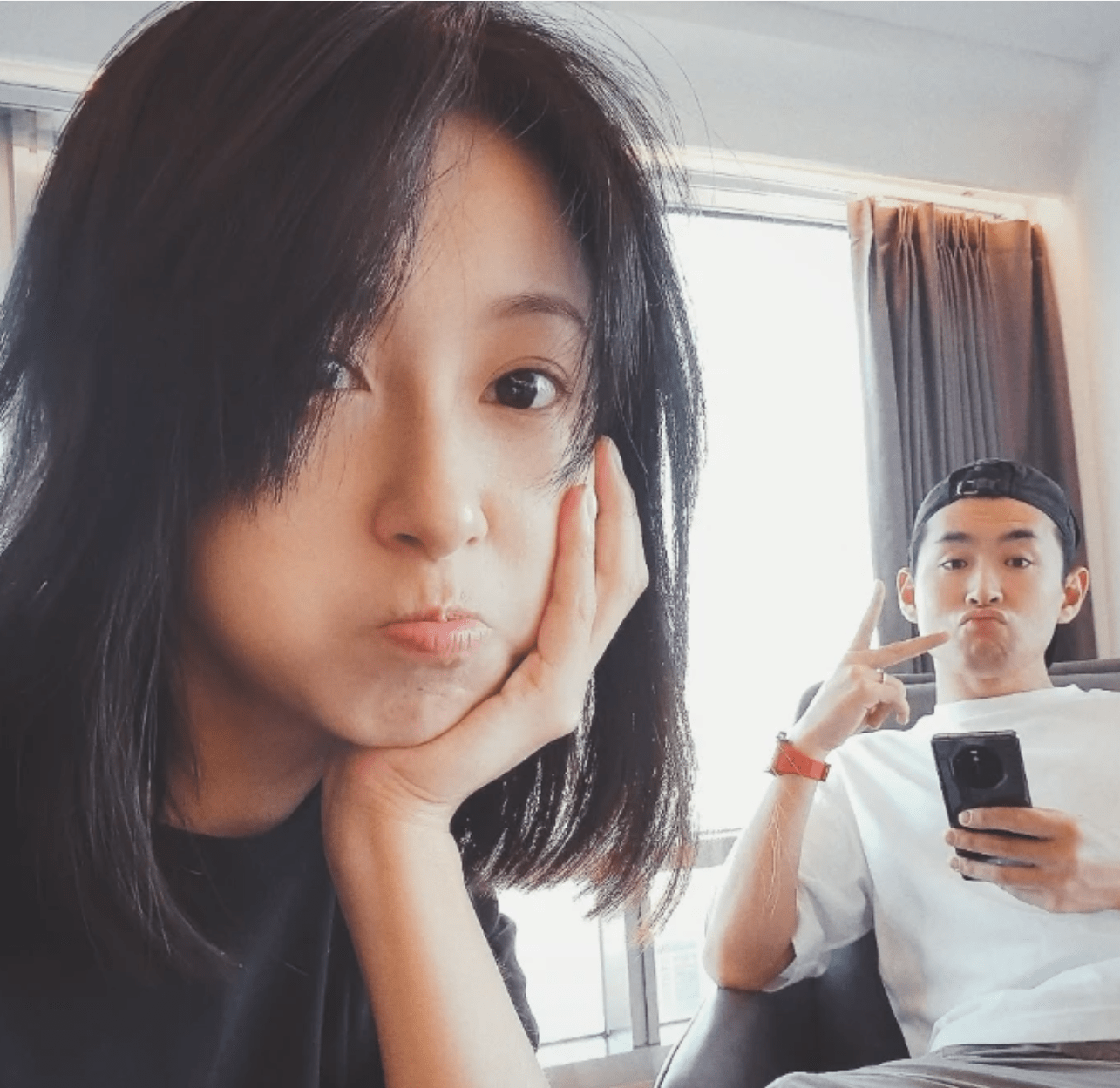 王彦霖被老婆嫌弃打30分,金城武易烊千玺颜值获得满分认可!