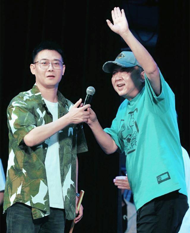 德云社栾云平晒行程安排,引网友热议,副总真忙,连发烧都是抽空_郭德纲