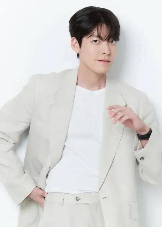 金宇彬,宋慧乔等韩国演员经历重大转折后的现状_李帝勋_表演_服兵役