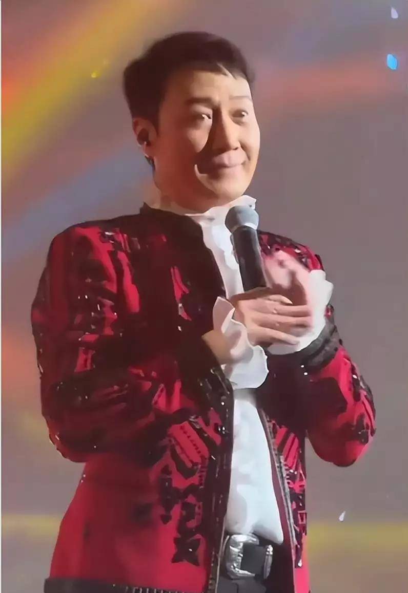 黎明这是受啥刺激了?