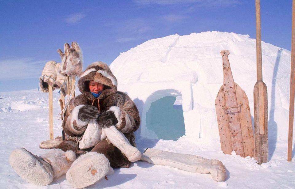 因纽特人住冰屋为何不冷？当地零下50℃，在屋子里生火，雪却不化(图13)