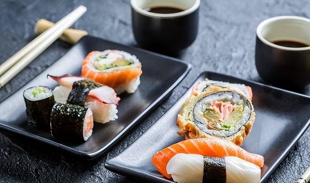 日本人的生食菜单有多广？为什么连乌鸦都不放过？原因让人信服！(图4)
