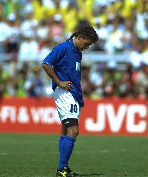 上帝之手,世纪进球,盘点世界杯历史上的"名场面"_决赛_马拉多纳_比赛