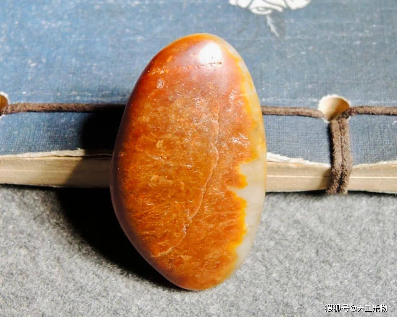 被低估的俄料和田玉!_老坑_碧玉_玉质