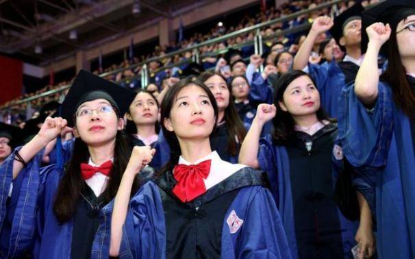 先不说学校鲜少会合并,就算是建立独立学院,也有明确的规章制度,笔者