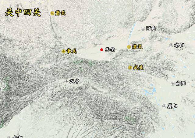 關中之名來源於其位於蕭關,散關,武關,潼關四大關口的中心位置.