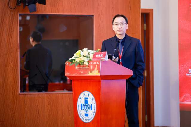 教授,上海大学张坤玺教授,上海交通大学附属儿童医学中心邓丹教授