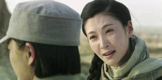 《风筝》中,曾墨怡为什么能够拿到军统的绝密情报?_耀先_信仰_剧情