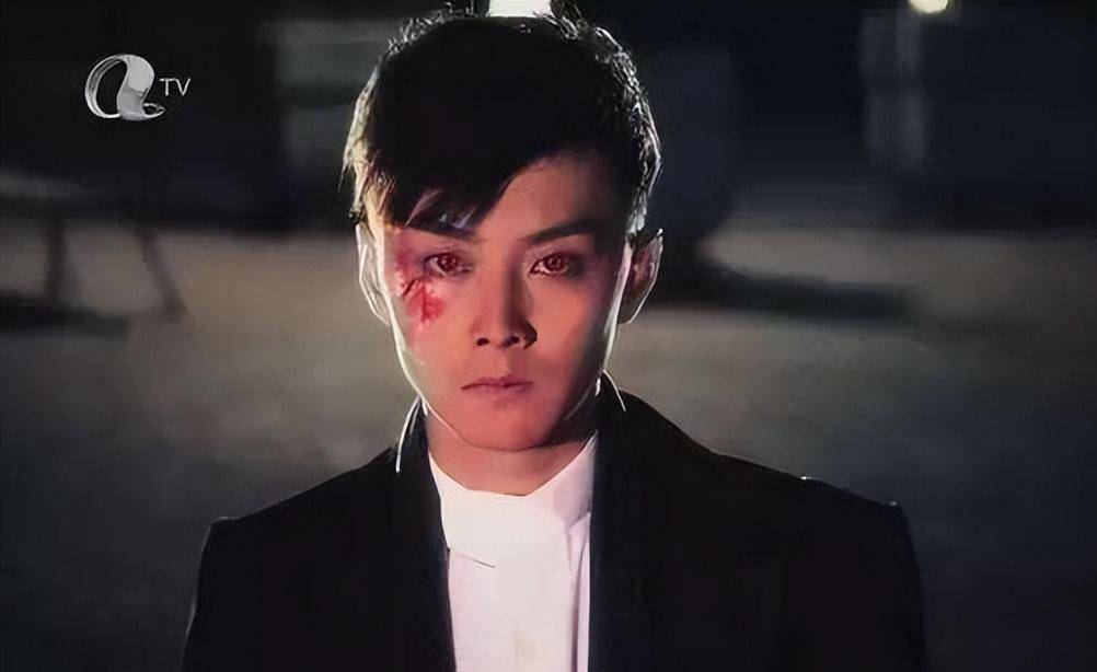 尹天照和万绮雯凭借这部剧而名声大噪,而饰演小僵尸况复生的张国权也