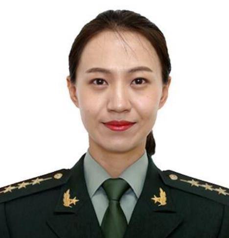 中国最委屈的礼仪队队长,阅兵前夕长高1.8厘米,无奈被临阵换下