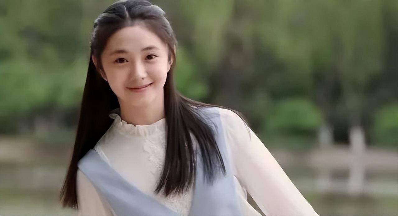 鱼圈快讯0001tfboys,刘浩存,郭碧婷,杨幂,刘亦菲,范丞丞_团队_乐华