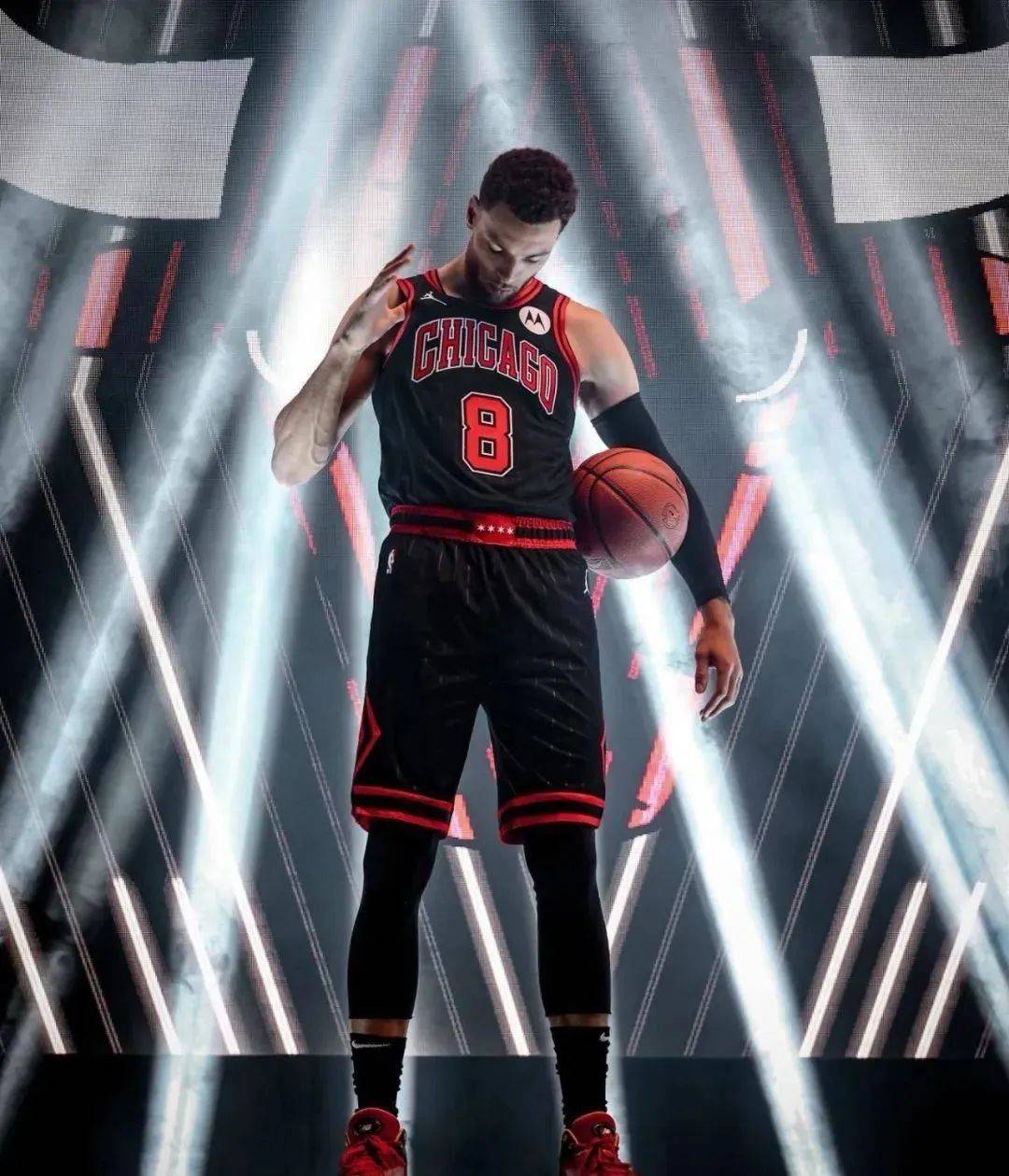 拉文被下放!_公牛队_洛杉矶湖人队_比赛