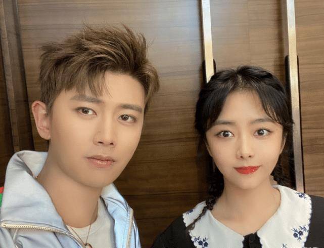 谭松韵离开滤镜后,身材"发福"不似往日,任嘉伦估计都认不出来_时候