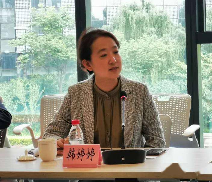 西安国际港务区组织人事局局长,人才服务中心主任韩婷婷5月13日,团