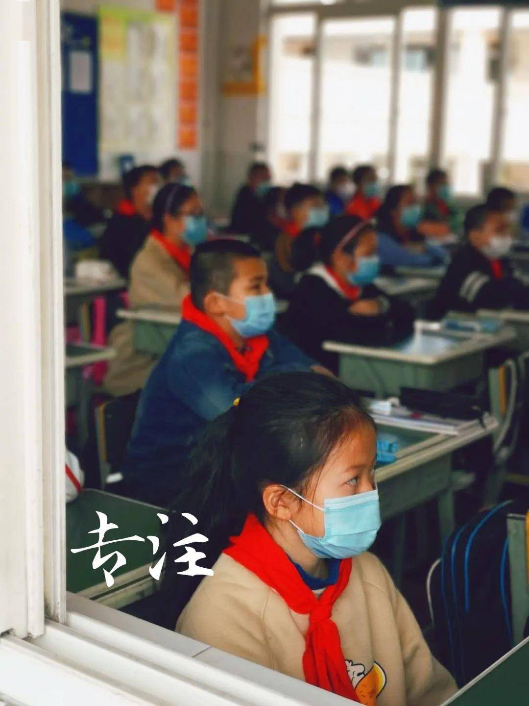 校园动态疫情下的最美瞬间①学生篇