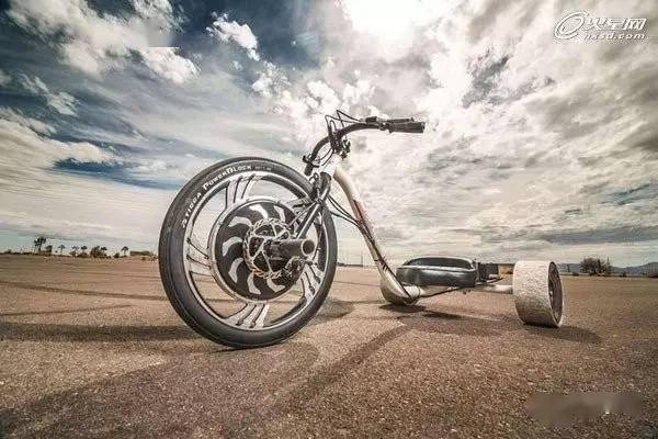 专门玩漂移的自行车你肯定没见过