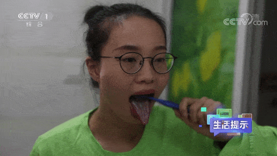 口罩戴久了为啥会有异味可能与这些因素有关