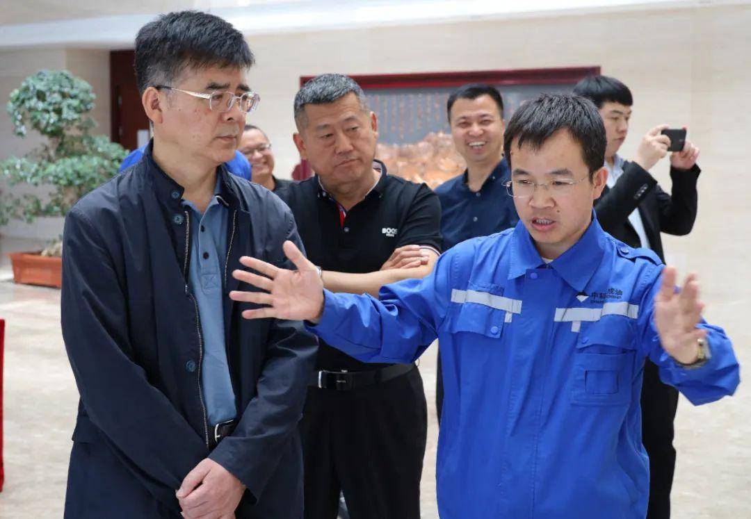 聚焦快讯新疆准东开发区考察团来大路园区考察交流
