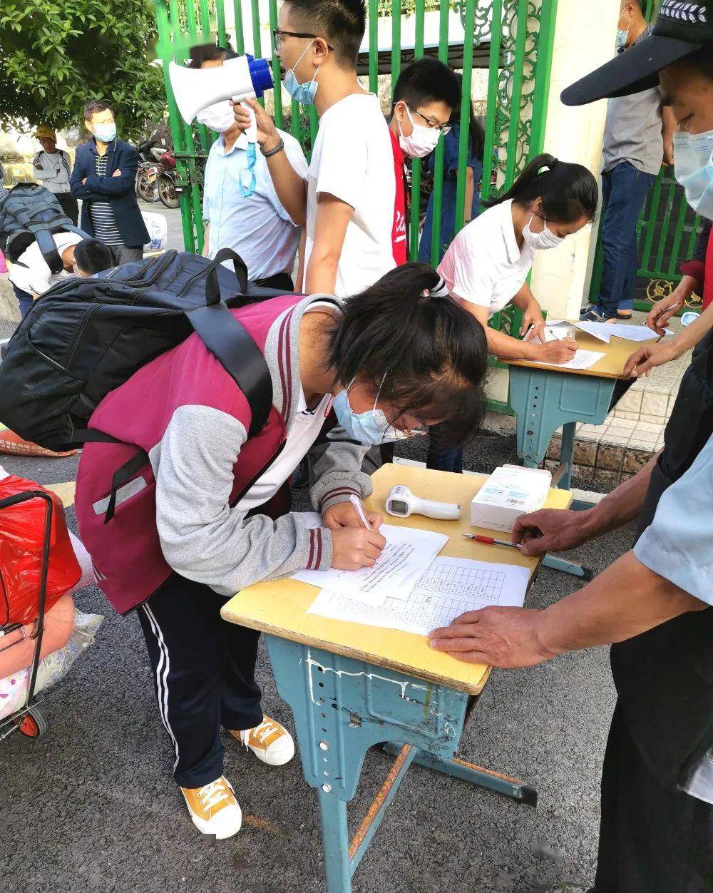 秭归县初三学生顺利复学复课啦