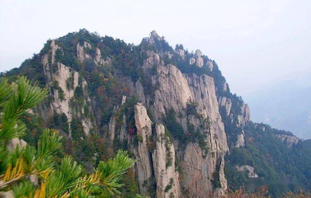 宝鸡与鸡峰山